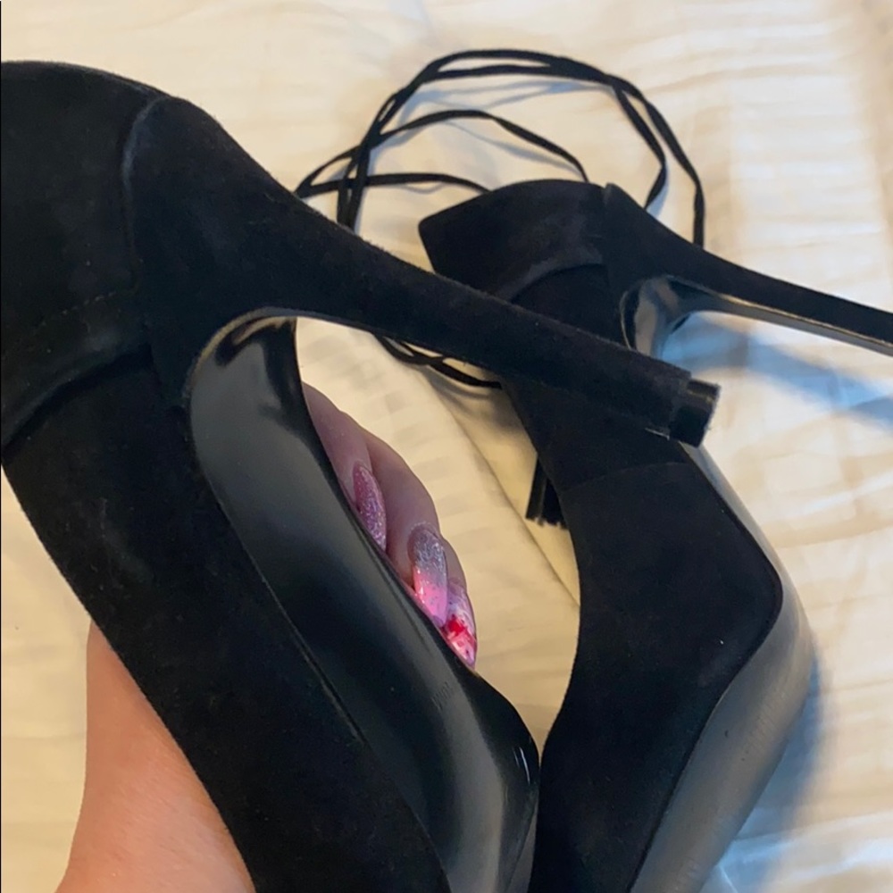 High heels - Picture 7 of 8